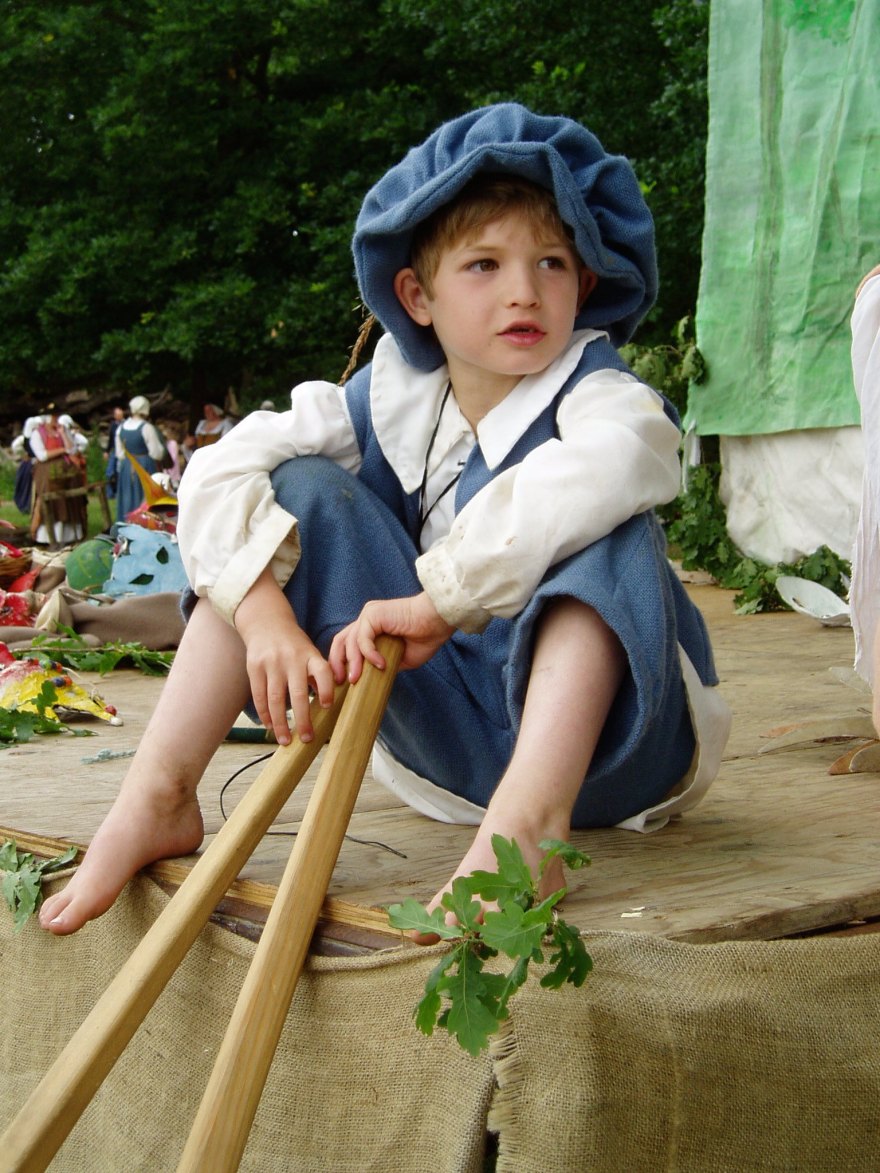 2-07-2005 Kentwell.jpg